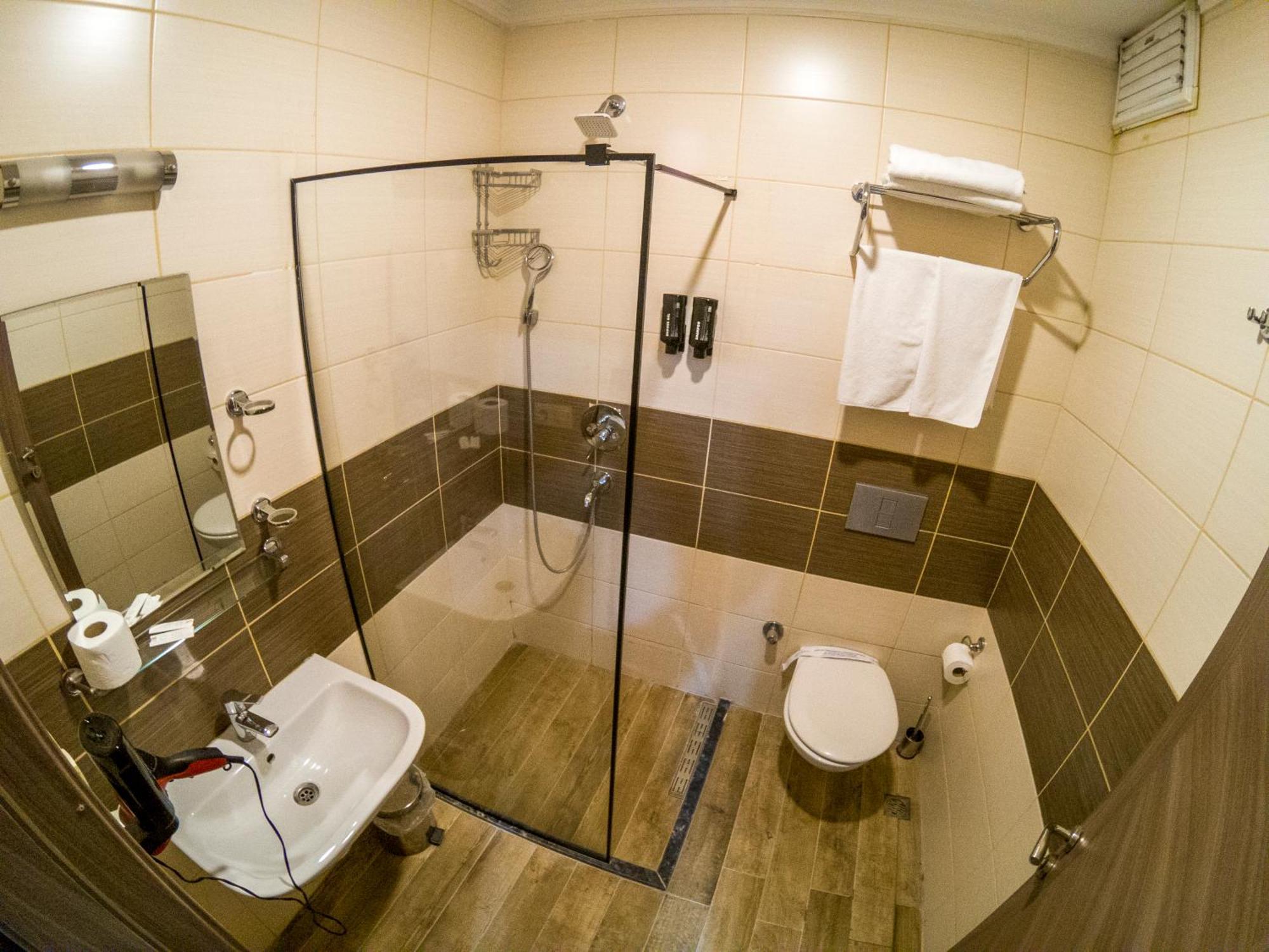 New Akcaabat Hotel Экстерьер фото